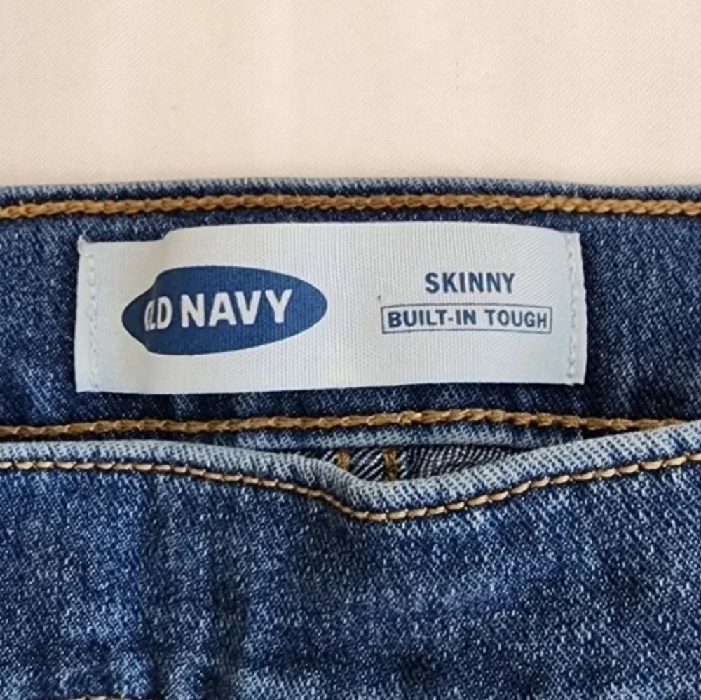 Old Navy girl skinny Built-In-Touch pull on jeans Pants